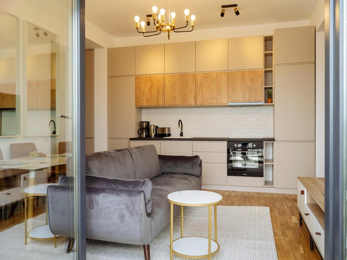 Sunny 2Br Flat - Top Location - Amazing Balcony Bükreş Dış mekan fotoğraf