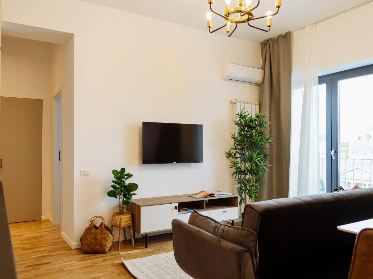 Sunny 2Br Flat - Top Location - Amazing Balcony Bükreş Dış mekan fotoğraf
