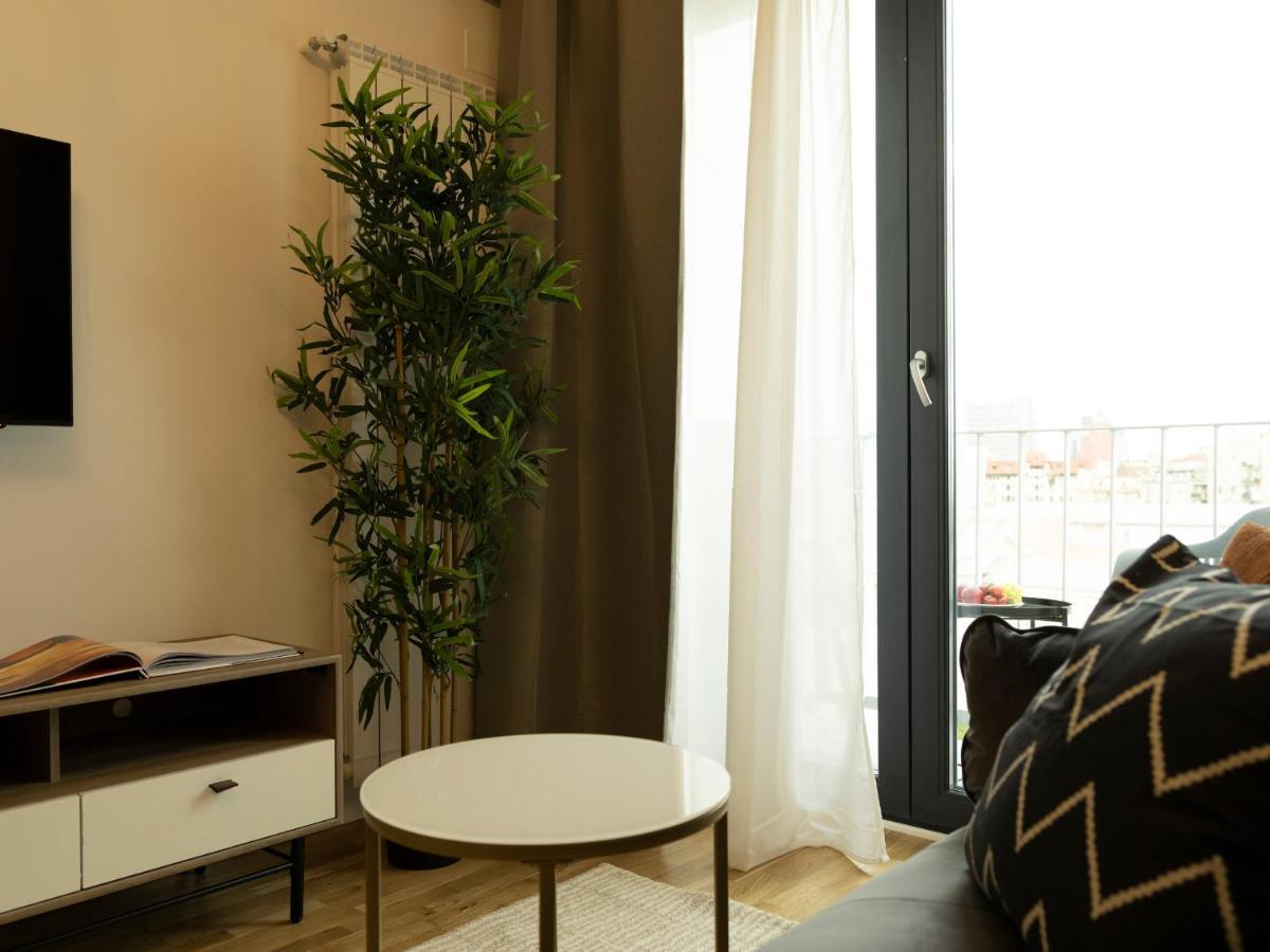 Sunny 2Br Flat - Top Location - Amazing Balcony Bükreş Dış mekan fotoğraf