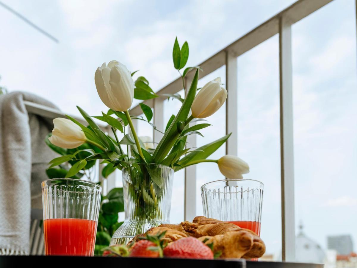 Sunny 2Br Flat - Top Location - Amazing Balcony Bükreş Dış mekan fotoğraf